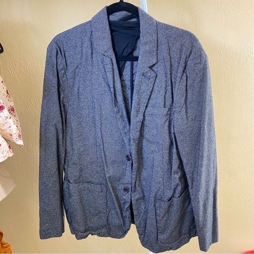 Dark grey coat
